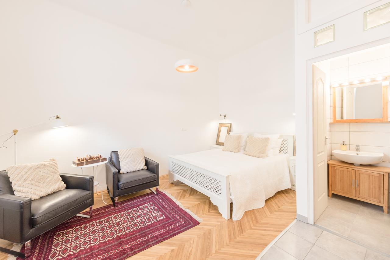Rose Trees Apartment 布达佩斯 外观 照片